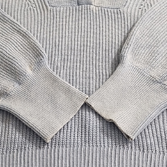 Lightweight Transitional Layering Boxy Sweater Natural Cotton Blend Wood Buttons - Picture 6 of 11